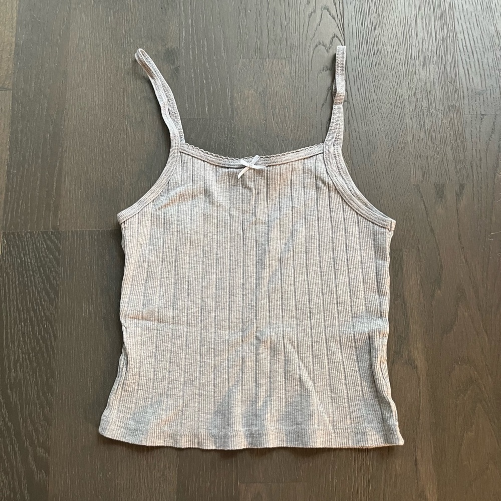 Brandy Melville light grey belle bow tank